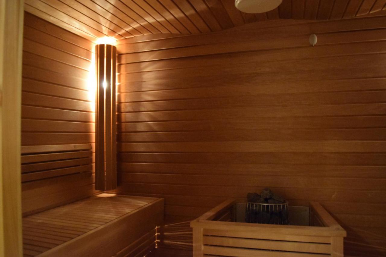 Hotelli Kotola Kotka Bagian luar foto